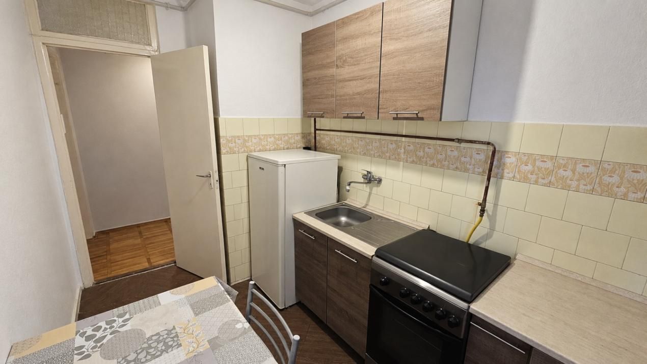 Apartament cu o camera, 32,5 mp utili, etaj 1 - Complexul Studentesc – fotografia 3 din 6