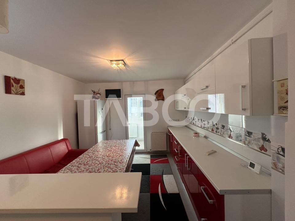 Apartament renovat de inchiriat 2 camere 2 balcoane Central Sibiu – fotografia 5 din 17