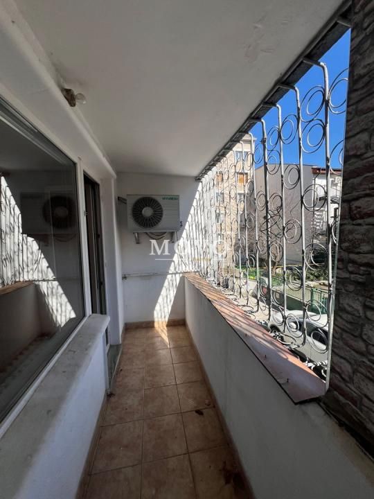 4 Camere Decomandat Central –90mp | Vizibilitate Excelentă | Potențial Comercial – fotografia 12 din 14