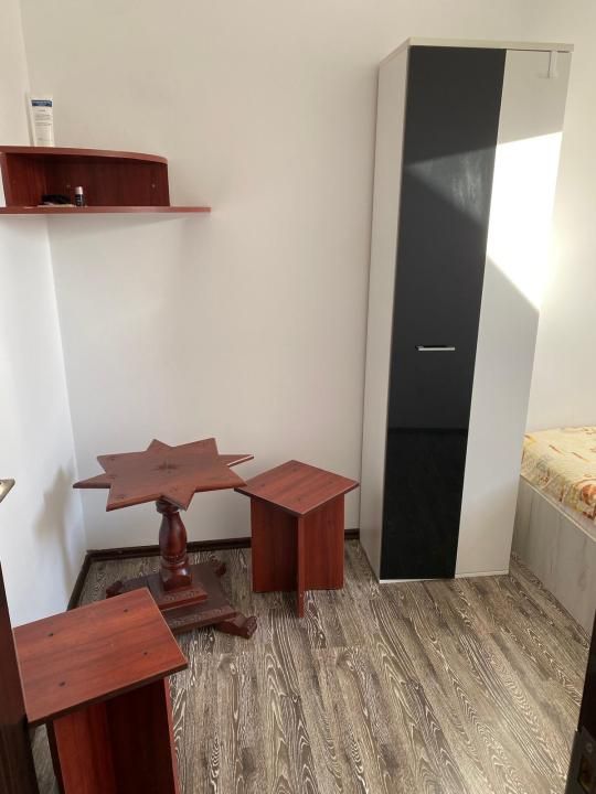 Apartament la mansarda zona centrala – fotografia 8 din 15