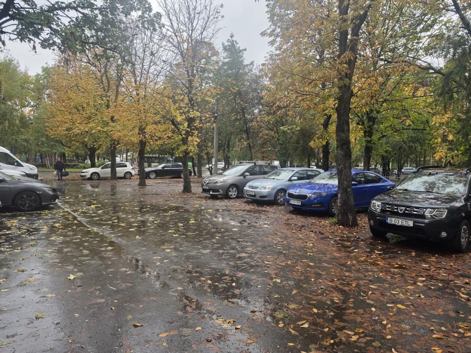 Titan/Minis vanzare apartament 2 camere mobilat & utilat + loc parcare + boxa – fotografia 44 din 45