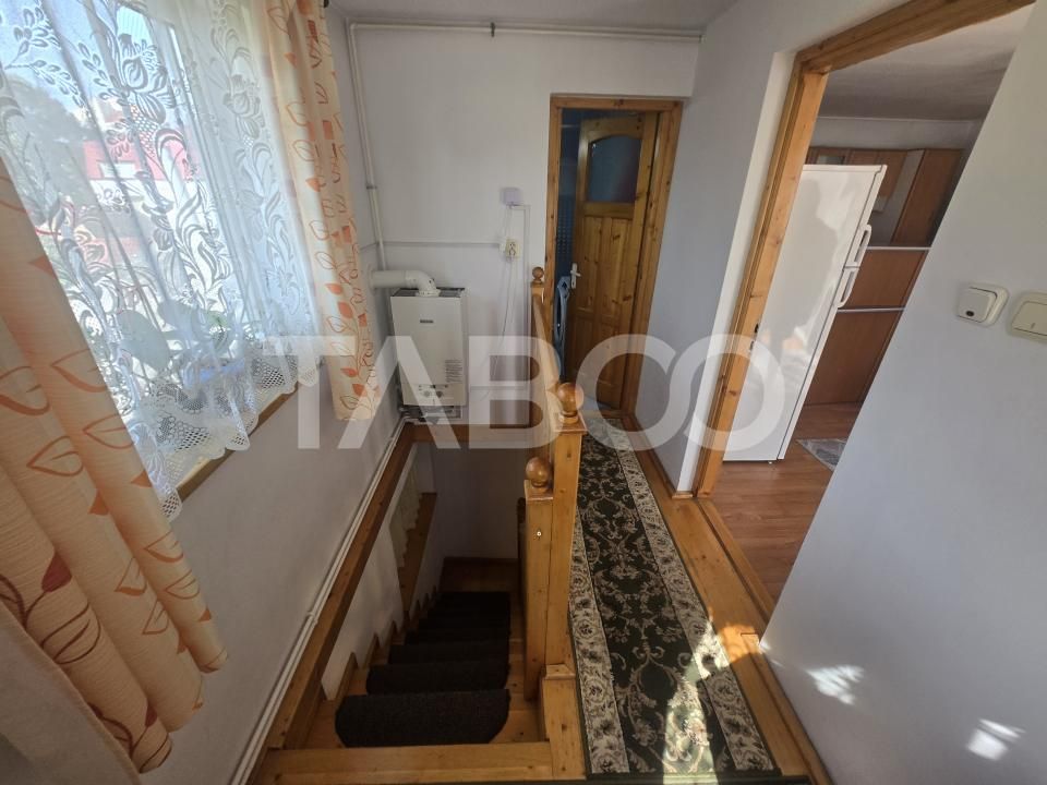 Apartament 2 camere de vanzare la casa 77mp curte pivnita Sub Arini – fotografia 18 din 20