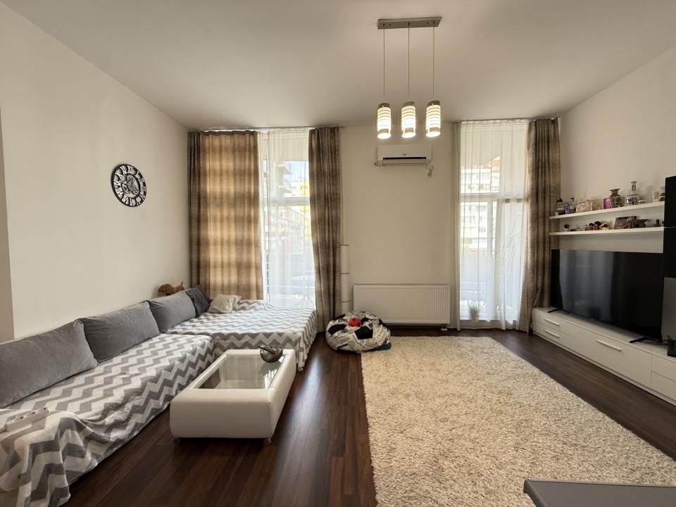 Apartament cu 2 camere, 61 mp utili + balcon 8 mp - Complex Uranus, Soarelui – fotografia 2 din 9