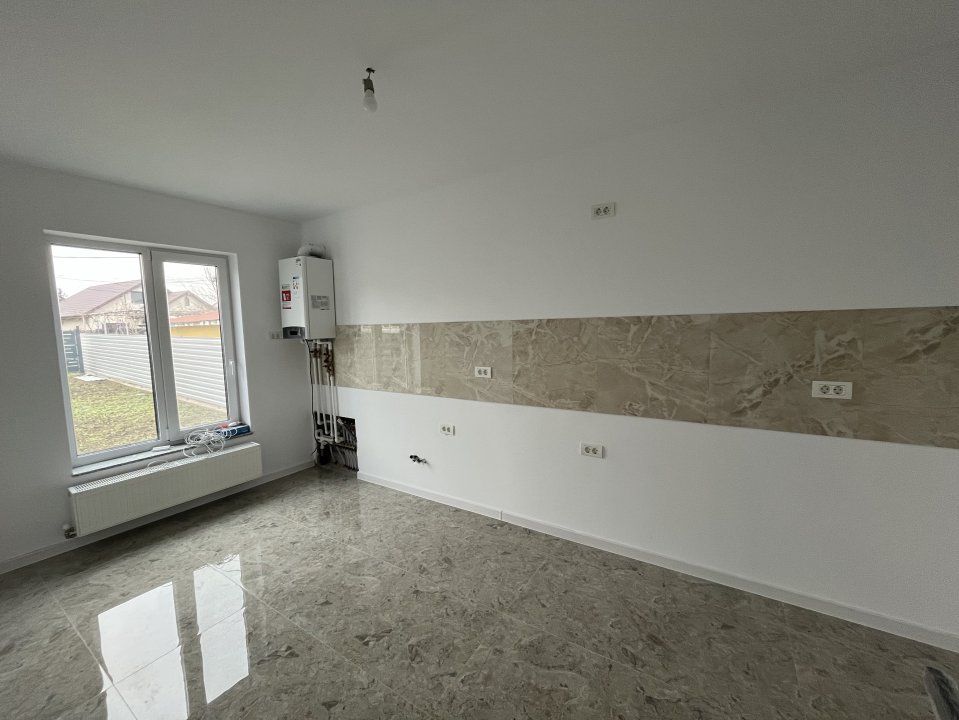 Oportunitatae! Casa moderna la sol, 3 camere, posibilitate mansardare! – fotografia 8 din 9