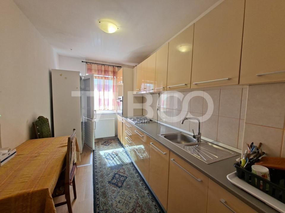 Apartament 3 camere etaj 1 de inchiriat zona Scoala de Inot Sibiu – fotografia 7 din 19