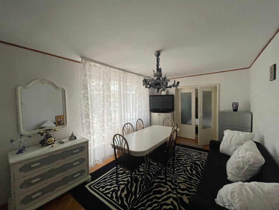 Apartament cu 4 camere de vânzare - Reghin - etaj 1 – fotografia 1 din 10