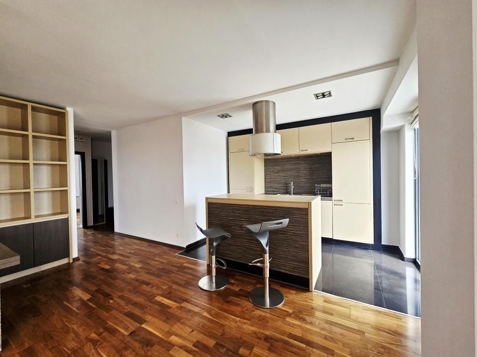 Iancu Nicolae/Bloc Boutique/ 4 camere de vanzare – fotografia 5 din 18