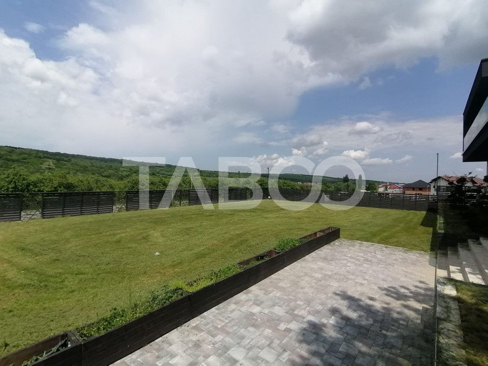 Casa moderna cu 5 camere, piscina si priveliste superba, Cisnadie – fotografia 21 din 26