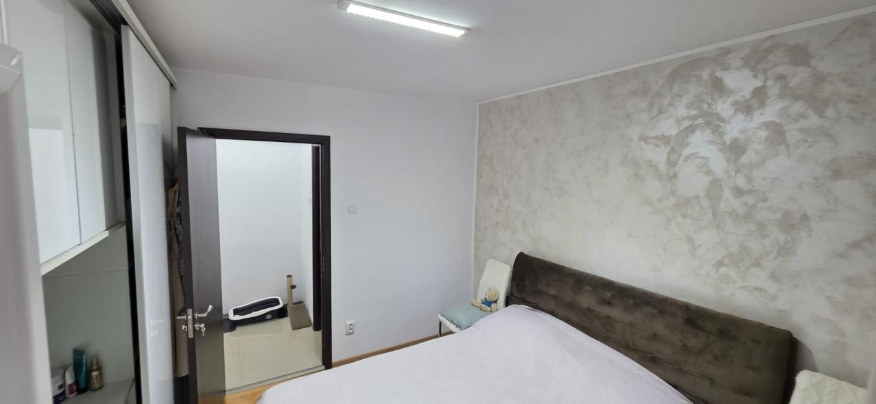 Apartament premium cu 3 camere, 80 mp utili – Ultracentral, mutare imediată – fotografia 5 din 11