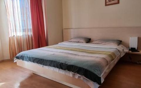2 Camere de inchiriat | P-ta Romana | Metrou| Facultate Ase | Centrala