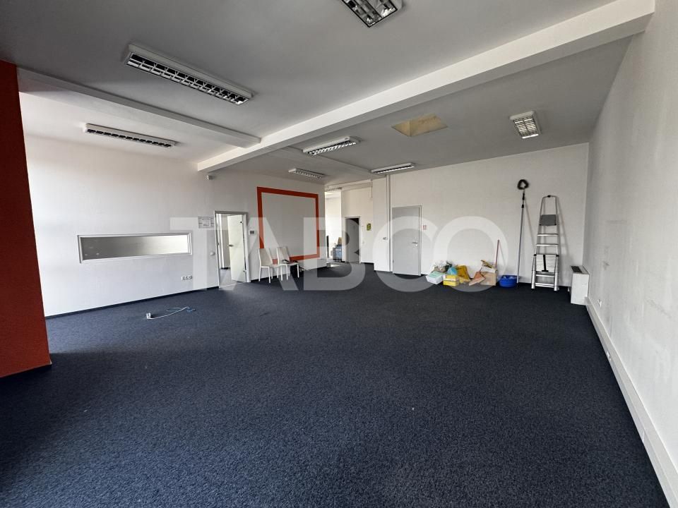Spatiu comercial de inchiriat 133 mpu vizibilitate buna parcari Sibiu – fotografia 1 din 9