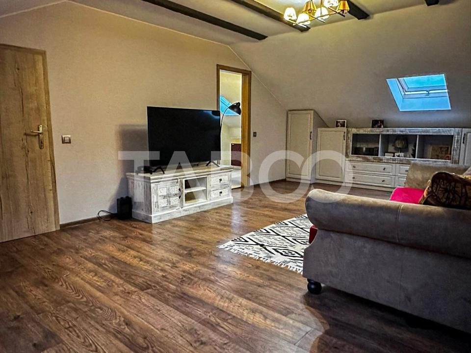 Apartament de vanzare in vila cu terasa generoasa in Gruia – fotografia 4 din 6