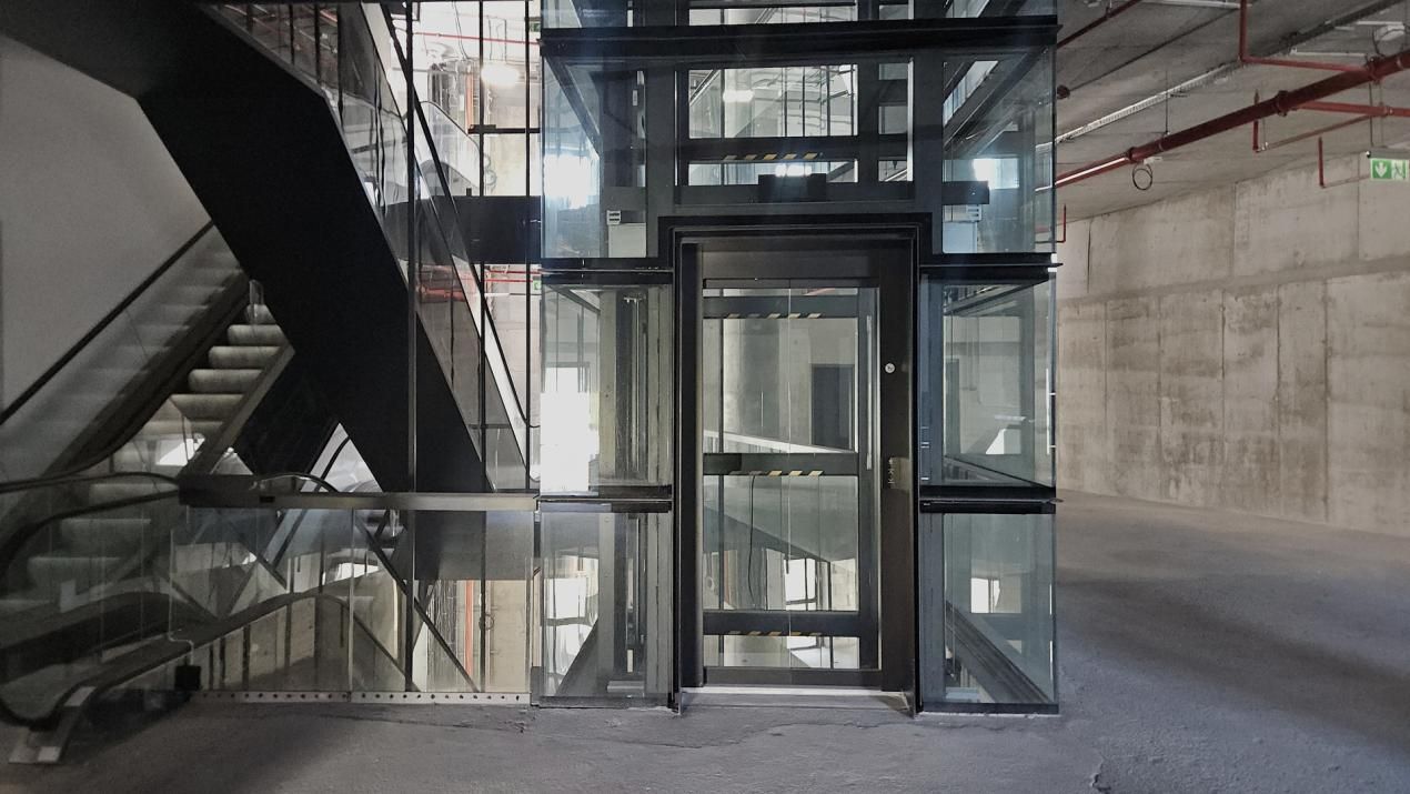 Spatiu Comercial | Ultracentral | Retal | Showroom | Bratianu | Centrul Vechi – fotografia 2 din 36