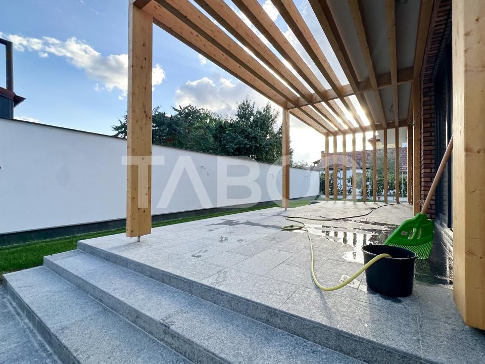 Casa individuala de vanzare in cartierul Ghergheni stadiu semifinisat – fotografia 3 din 11