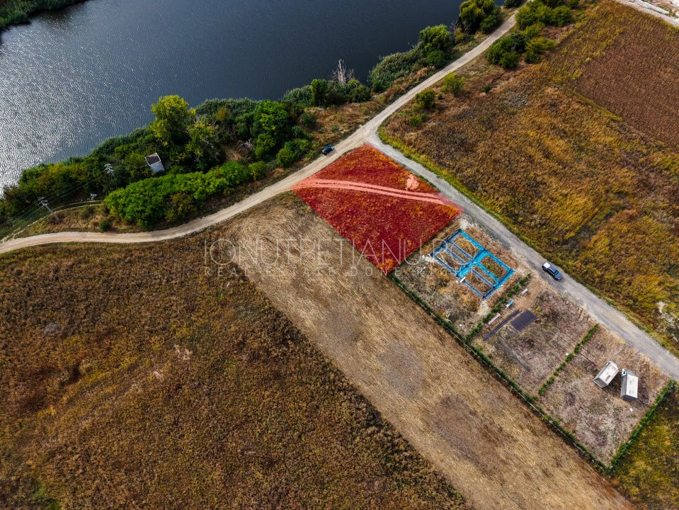 Teren cu vedere la lac Corbeanca - Petresti – fotografia 5 din 19