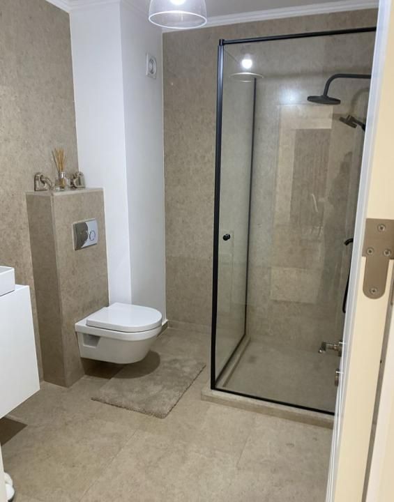 Apartament 3 camere, 66,2mp+terasa 25mp, LIFT, garaj, mobilat modern, Zona VIVO! – fotografia 8 din 11