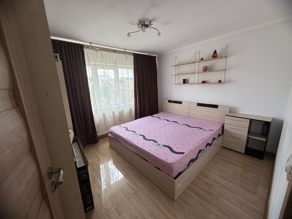 Apartament 3 camere, 68.34 mp, cartier Rovine, zona Biserică – fotografia 3 din 15