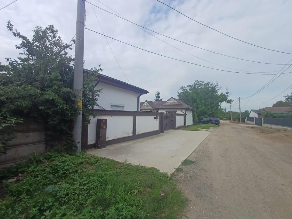 Proprietate Exclusivă cu Piscină, Foișor și Livadă | 1.970 mp teren | 270 mp co – fotografia 10 din 35