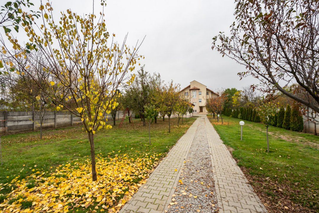Vilă de excepție în Săftica, Balotești — investiție cu potențial – fotografia 3 din 90