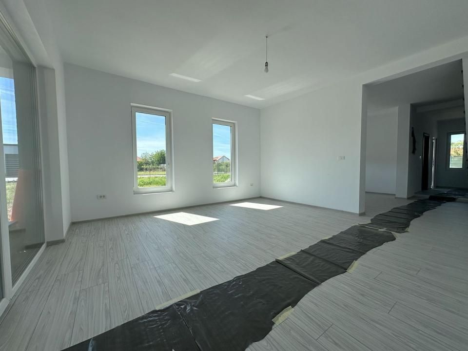 Duplex | Parter + Etaj | Toate utilitatile | Curte generoasa | Sacalaz – fotografia 4 din 19