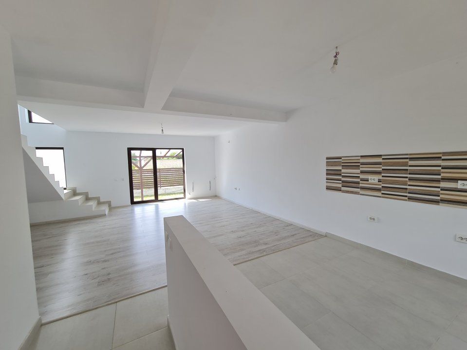 Vila 3 Camere Joita-Dragomiresti Deal – fotografia 5 din 11