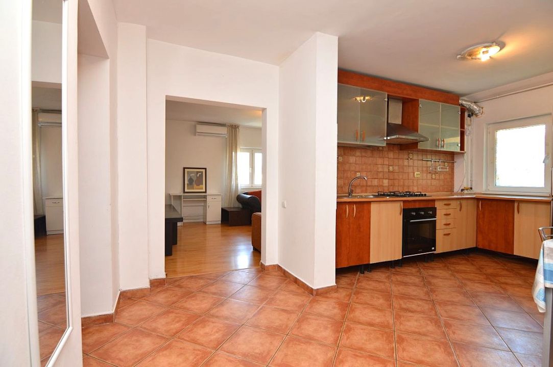 VANZARE APARTAMENT 3 CAMERE UNIRII – NERVA TRAIAN-COMISION 0% – fotografia 8 din 26