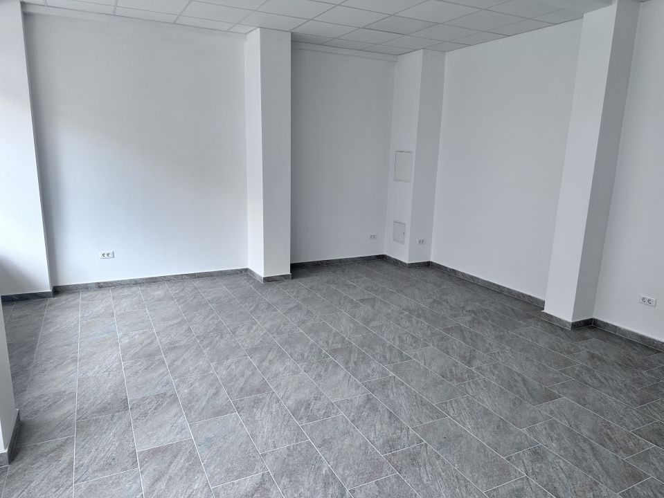 Spatiu Comercial finisat si renovat 80 mp inchiriere Alba Iulia Sub Stadion – fotografia 2 din 12