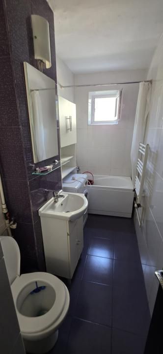 Apartament 2 Camere, Etaj 1, Mobilat Modern – Micro 11, Târgoviște – 0% Comision – fotografia 5 din 9