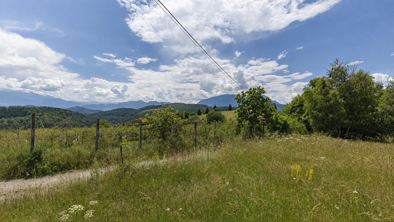 De vânzare teren cu potențial de dezvoltare zona  After Hills – fotografia 6 din 8