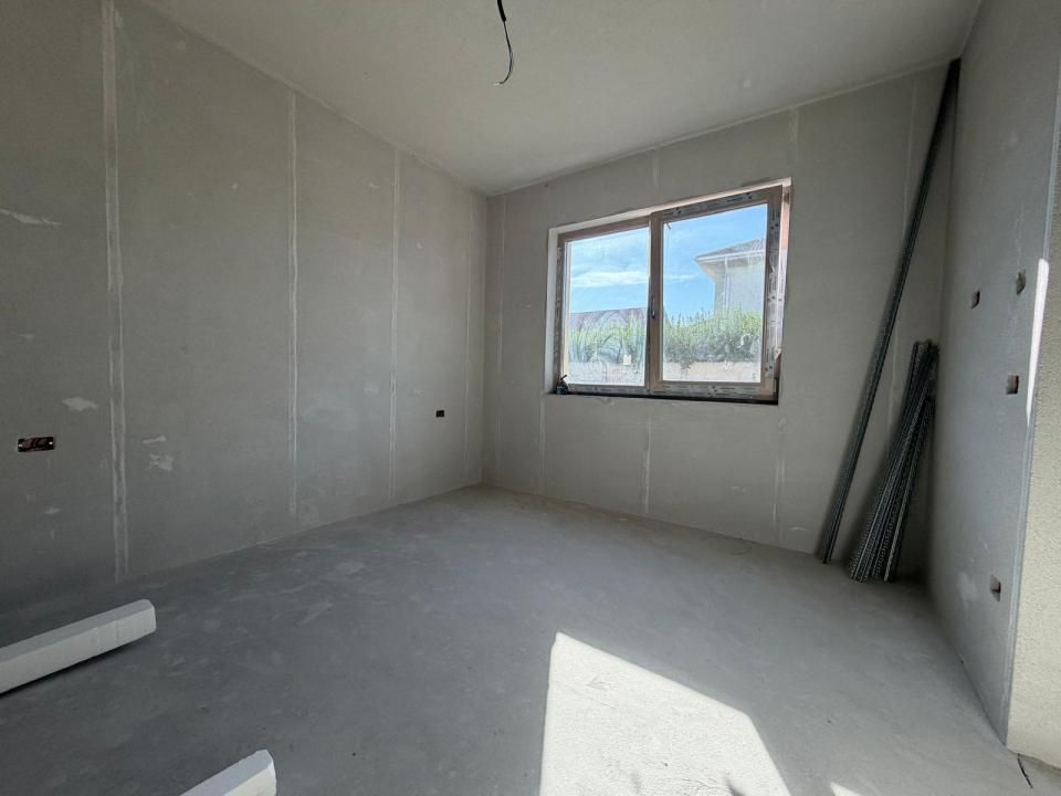 COMISION 0 | Duplex in Sacalaz | Toate utilitatile | Asfalt | Zona excelenta | – fotografia 7 din 16