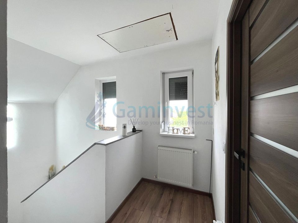 Casa de vanzare in Oradea cu 4 camere, zona Calea Santandrei – fotografia 15 din 17