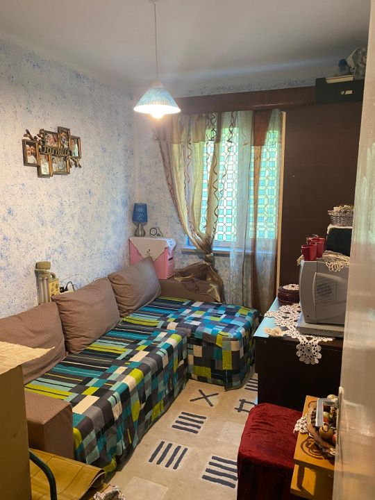 Apartament 3 camere de vânzare | Inel II | Boxă la subsol – fotografia 2 din 8
