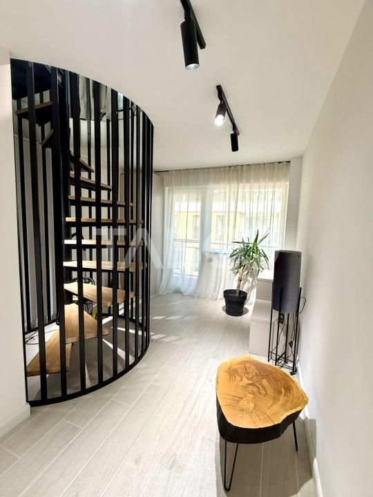 Penthouse de vanzare finisaje premium cu terasa generoasa Floresti – fotografia 1 din 11