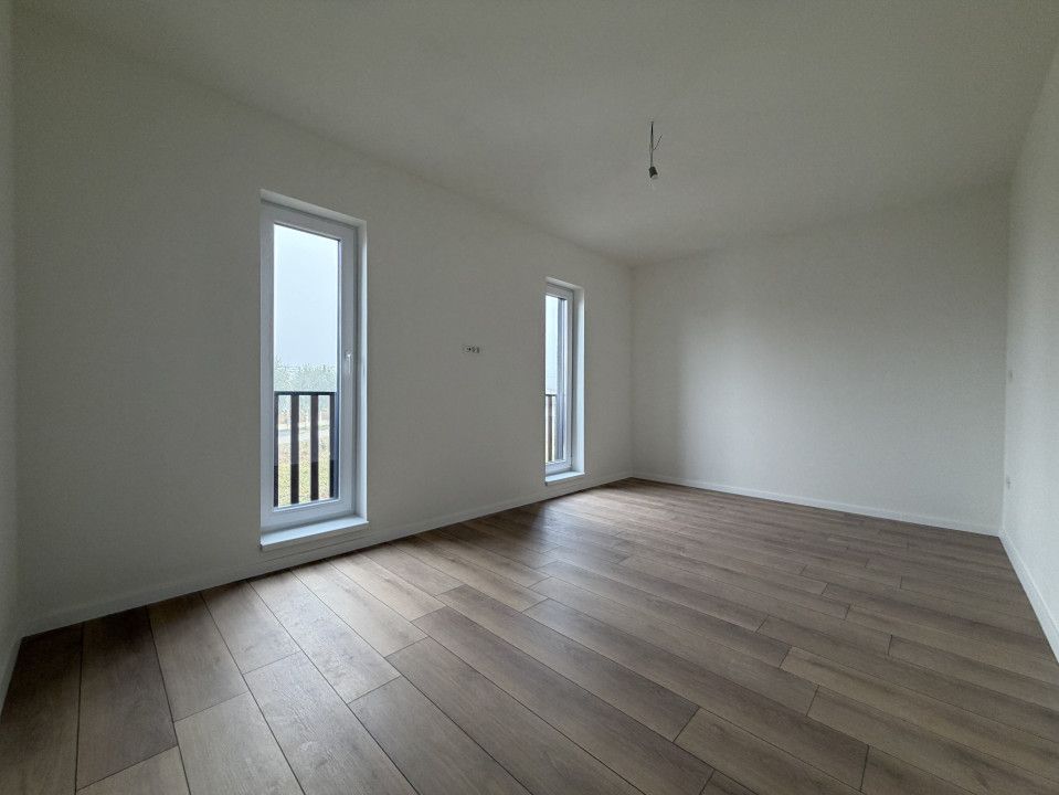 Duplex 4 camere, P+M, 100 mp utili, 330mp teren, 20mp terasa-Sag – fotografia 10 din 18