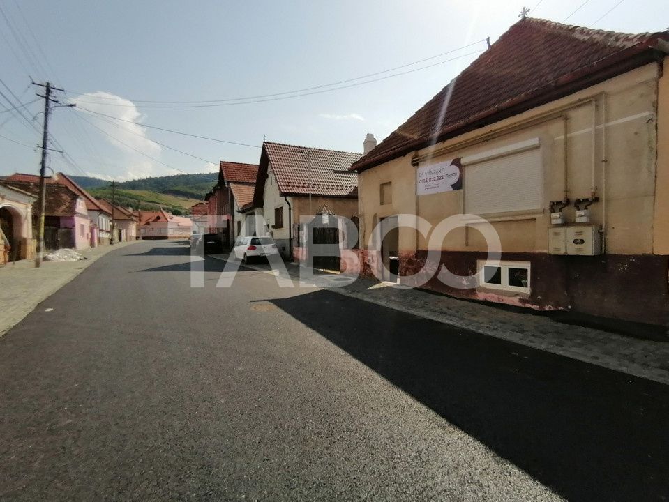 Comision 0% Casa de vanzare 4 camere 2 bai teren 266 mp Saliste Sibiu – fotografia 2 din 16