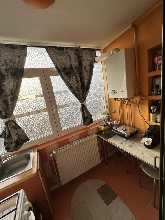Apartament 2 camere decomandat, etaj 3, zonă Exercițiu – lângă JAM, Pitești – fotografia 8 din 8