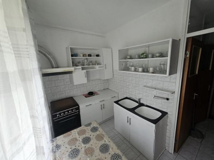 Garsoniera de vanzare | Basarabia - Diham | Bloc Reabilitat | – fotografia 3 din 6