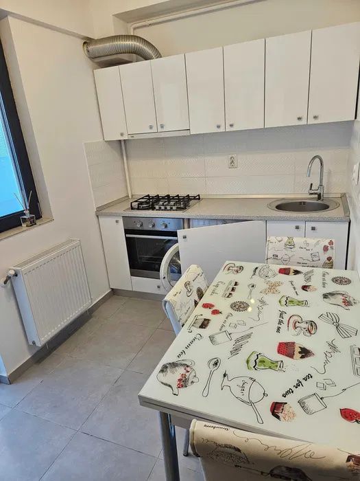 APARTAMENT 1 CAMERA-MOBILAT SI UTILAT, ETAJUL 1, 40MP, CAPAT CUG – fotografia 3 din 6