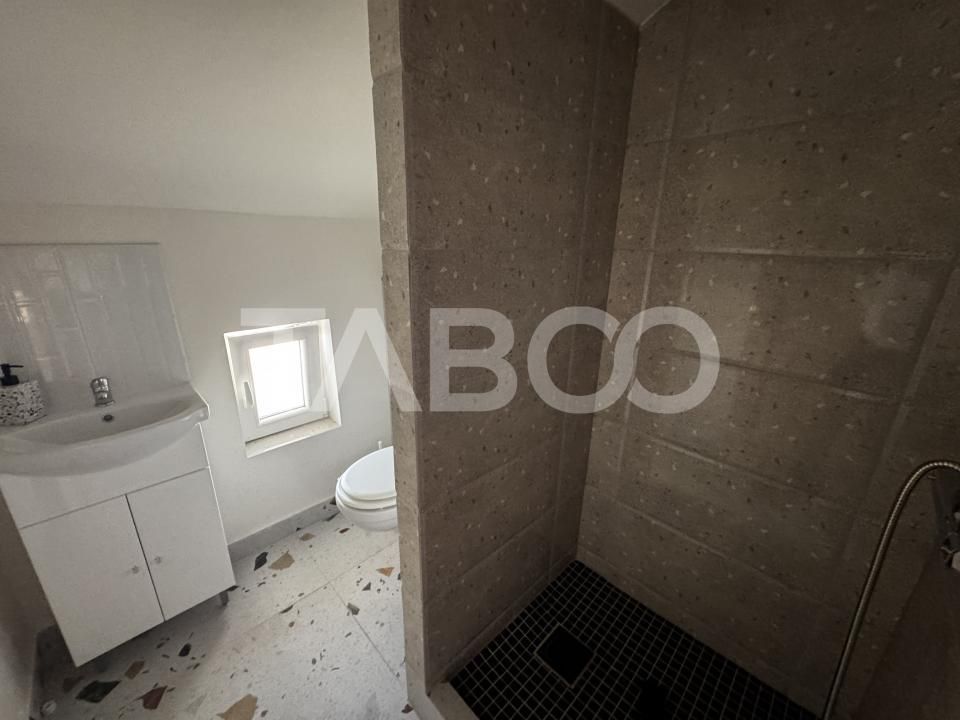 Oportunitate investitie - Pensiune renovata cu 8 camere langa Sibiu – fotografia 28 din 32