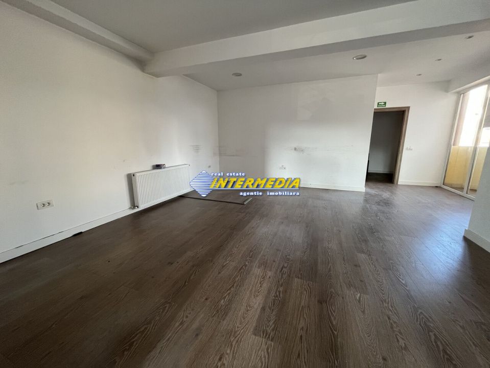 Spatiu comercial I 66 mp I Cetate I finisat complet I – fotografia 2 din 6