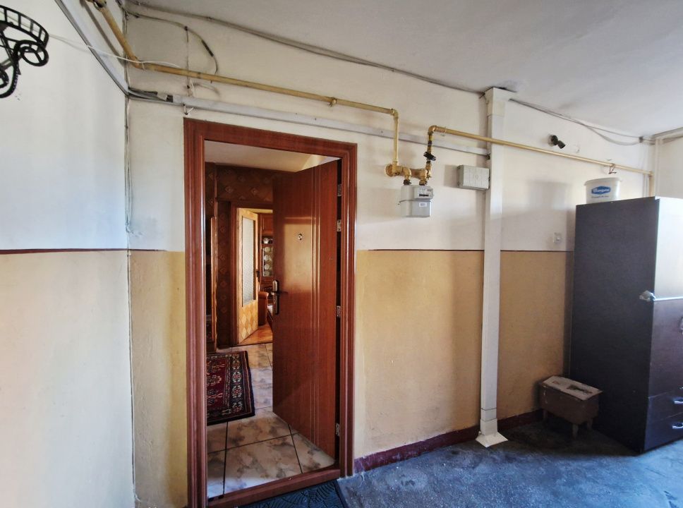 3 camere cu balcon, Calea Floresti – fotografia 17 din 17
