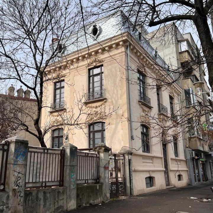 Historic Villa + 306sqm Land | Arh Ion Berindey | Dinicu Golescu - Ultracentral – fotografia 1 din 6