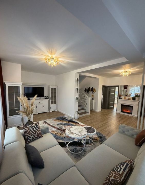 Casă modernă, 5 camere, teren 400mp–Dezmir – fotografia 1 din 7