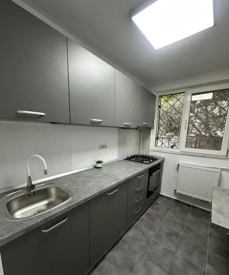 Garsoniera de inchiriat | Titan | Loc de parcare| Mobilata si Renovata – fotografia 1 din 5