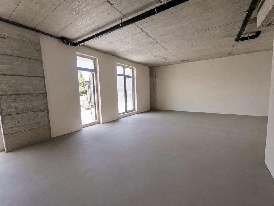 Spatiu nou pentru clinica sau showroom – fotografia 2 din 8