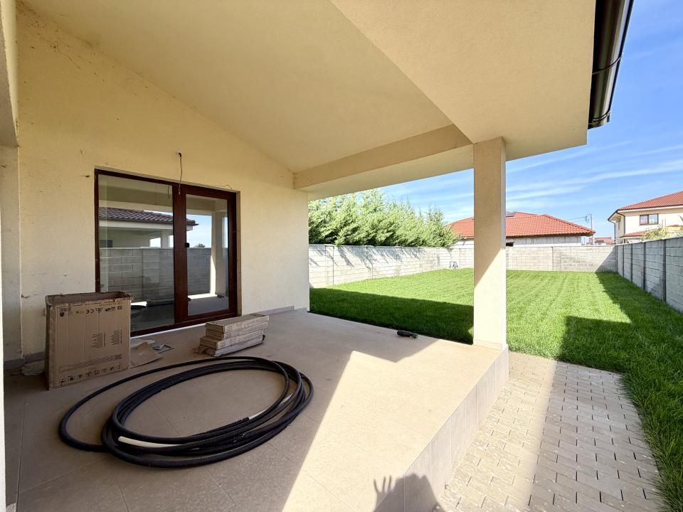 Duplex spatios, 5 camere, 135 utili, 426 mp teren - Dumbravita – fotografia 13 din 15