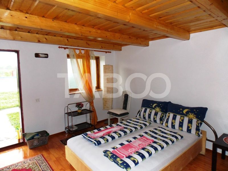 Pensiune de vanzare 13 camere si teren 3000 mp la cheie Comision 0% – fotografia 42 din 53