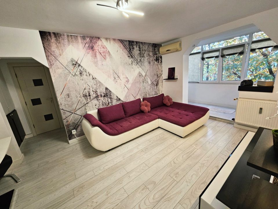 Apartament 3 camere renovat complet | Titan – Minis – Costin Georgian – fotografia 7 din 13