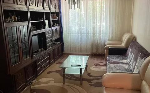 2 Camere de vanzare | Crangasi | Metrou | Parter | Bloc izolat 1982