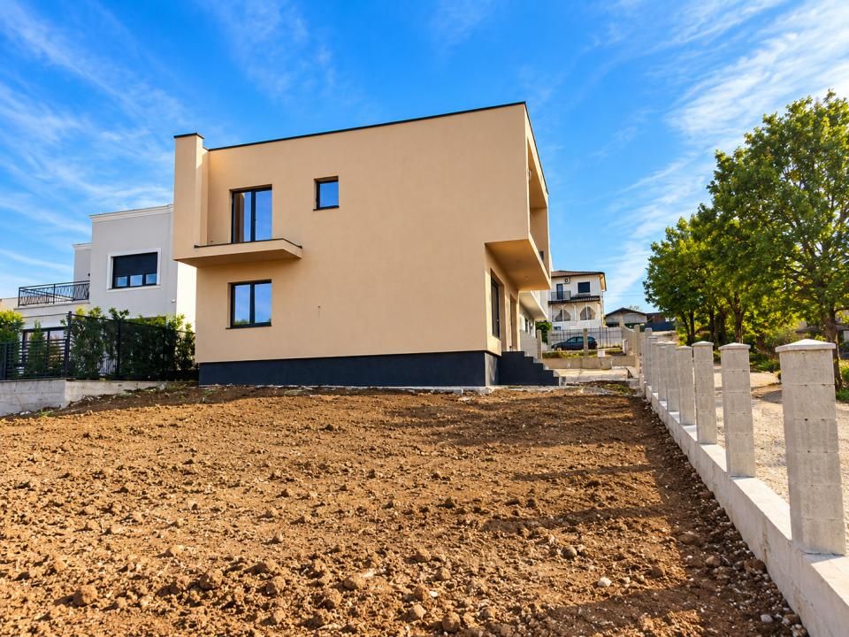 Casa noua | Priveliste panoramica | Zona Dealuri, Oradea – fotografia 14 din 15